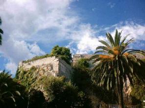 Xtrallusion photo gallery of Italy. Photos, pictures, images and photographs of the Italian Rivieras, the Italian Lakes, the Italian Alps, the Cinque Terre, the Amalfi coast and some of the most beautiful corners of Italy. Plus photos of Italian cities such as Pisa, Milan, Genoa and Rome.